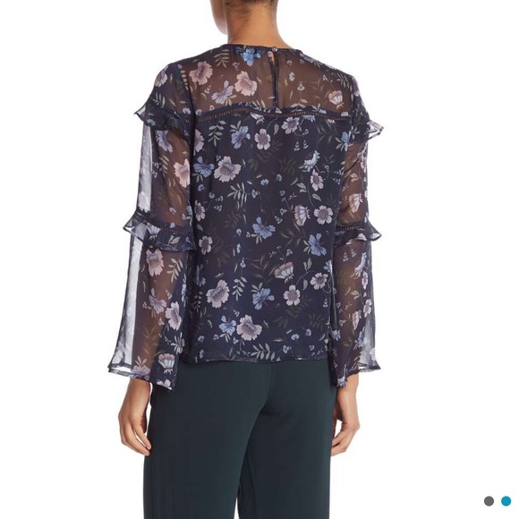 NEW CeCe Bloomsbury Ruffle Floral Blouse S - Picture 2 of 6